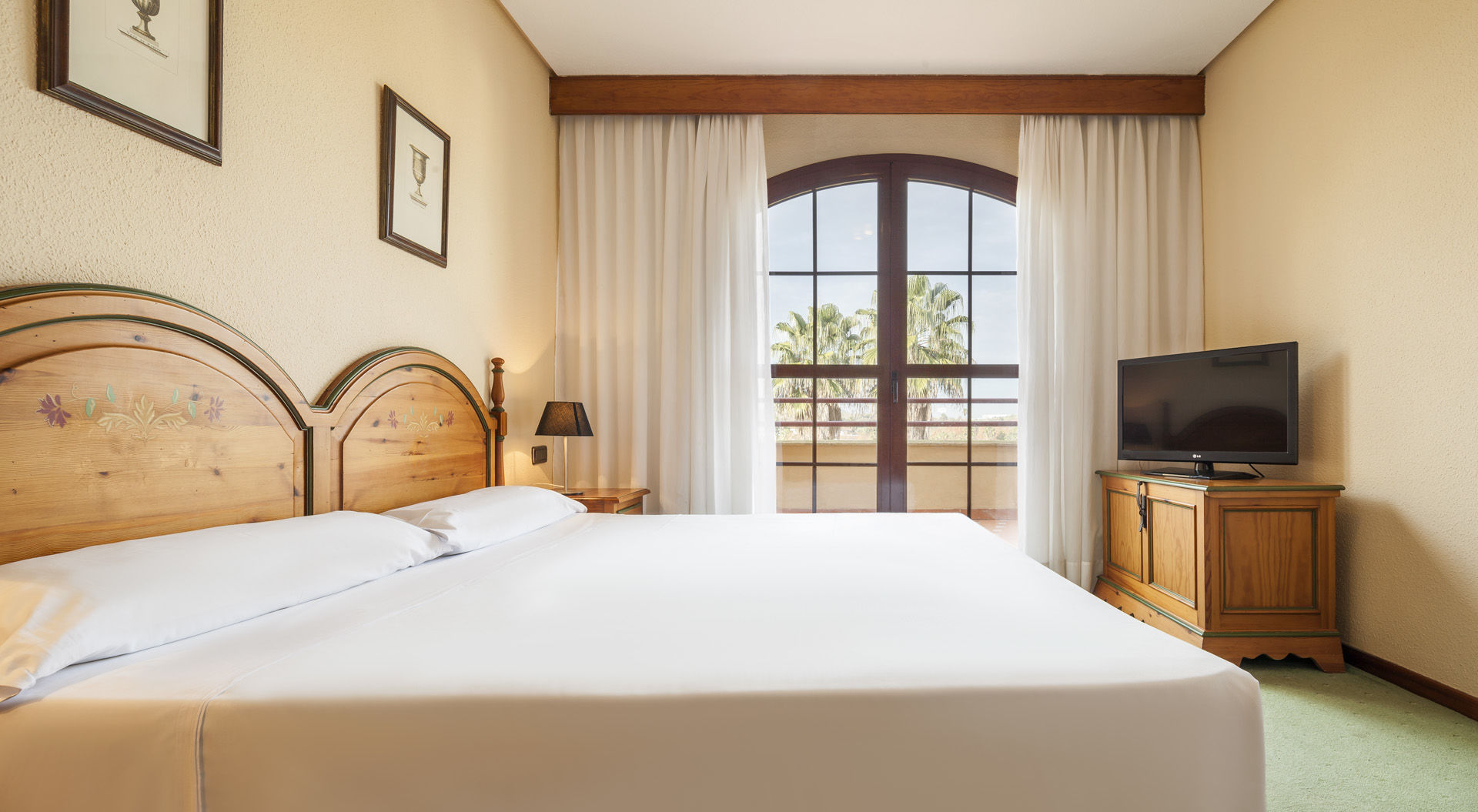 Ilunion Golf Badajoz Hotel Bagian luar foto